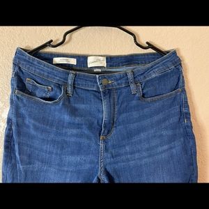 Great condition! Universal Thread jeans size 12/13